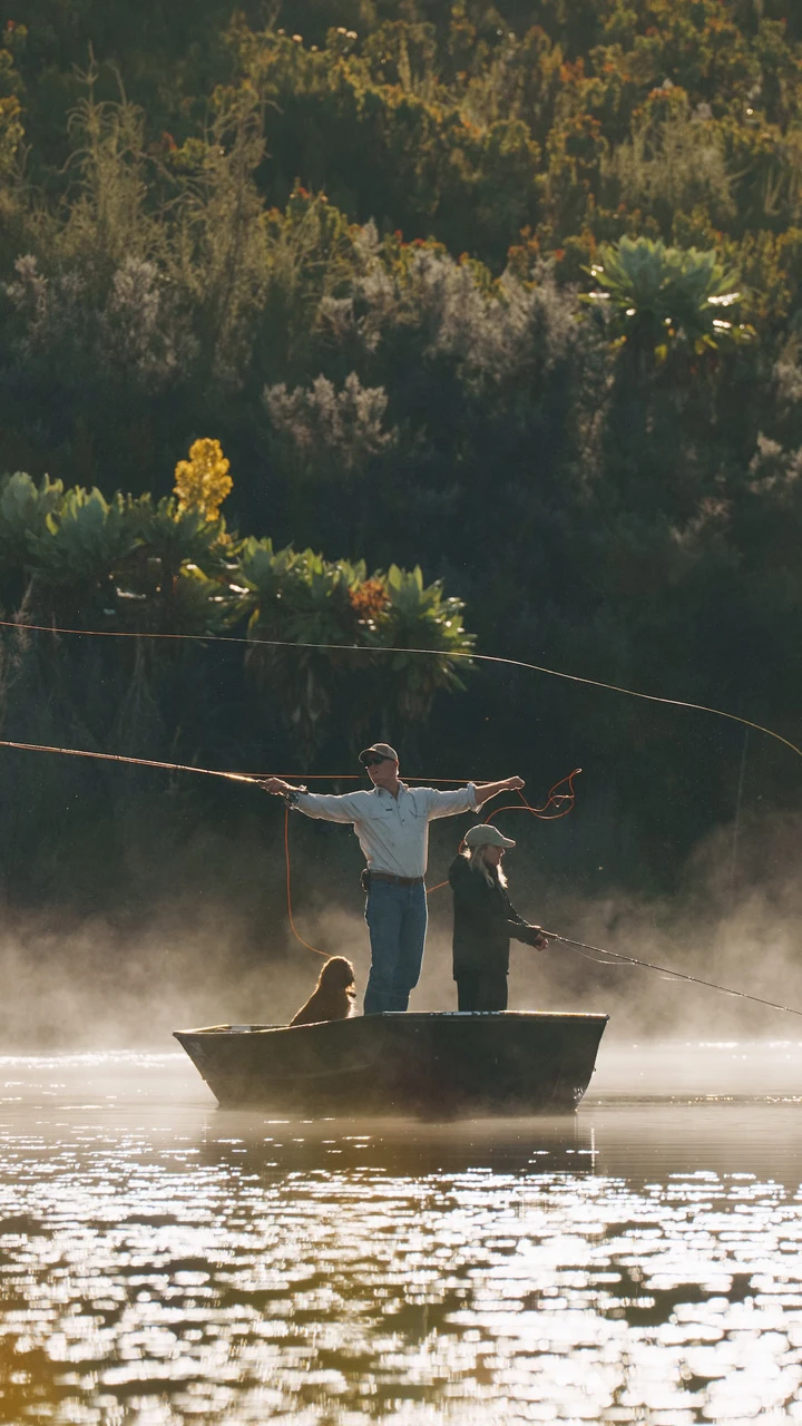 Fishing on the lake 